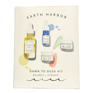 New in Box Earth Harbor Dawn to Dusk Kit Skincare Set (5)